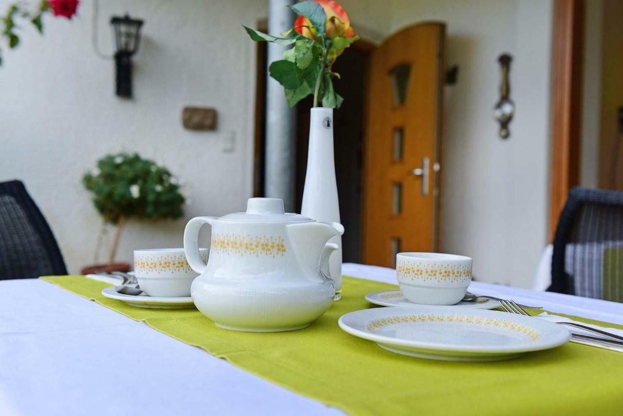 Haus Rosengarten Tirolo Exterior foto